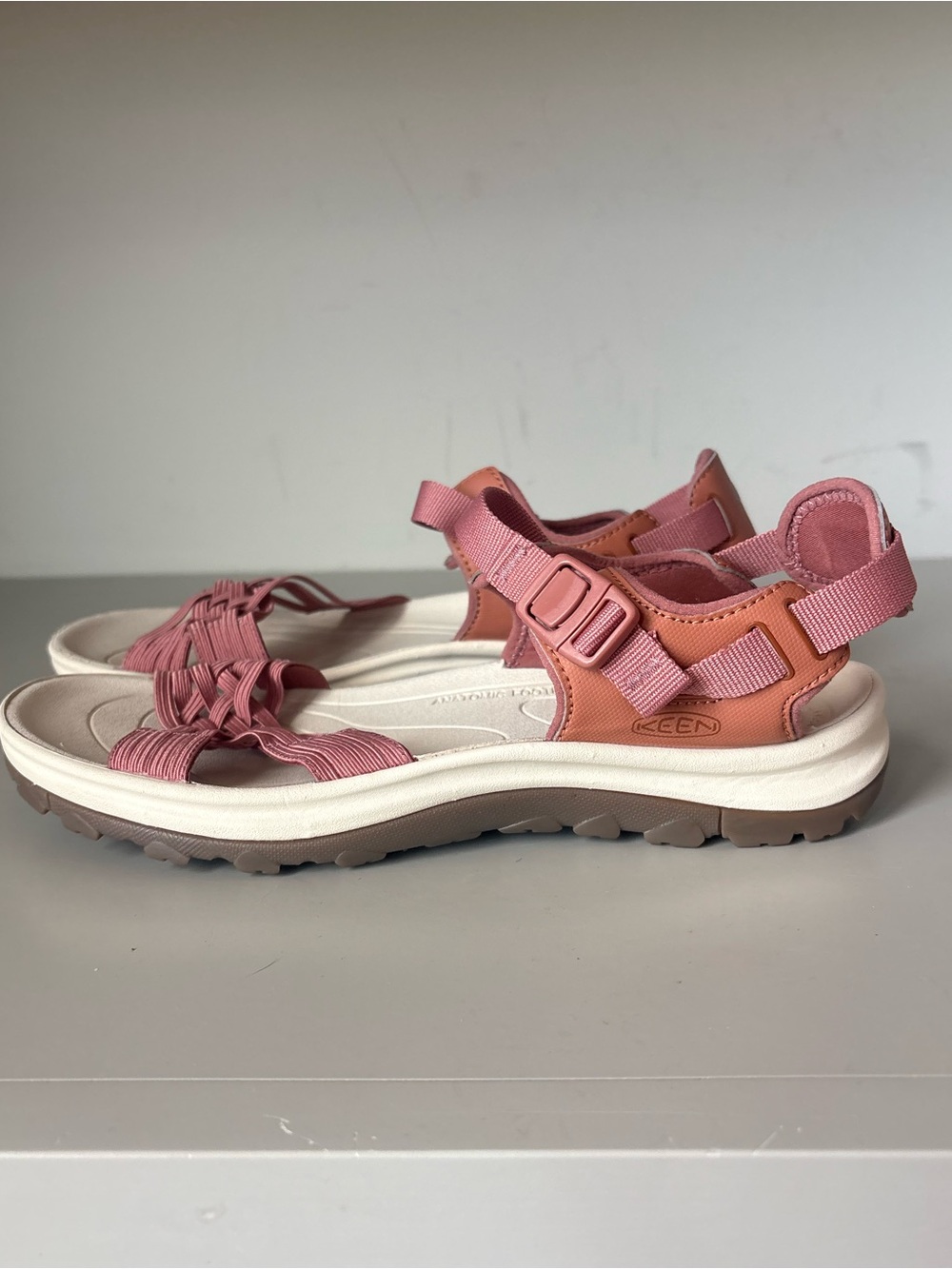 Keen Women's Sandal Shoes Terradora II Size 9.5 - Picture 8 of 13